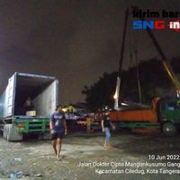 PickUp-dan-Dooring - TimePhoto_20220610_224322